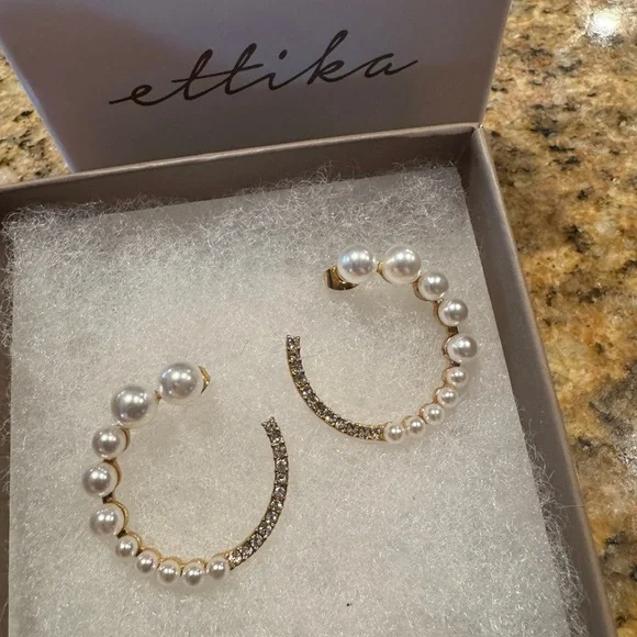 Ettika Chic Pearl and Crystal Circle Earrings - Picture 4 of 4